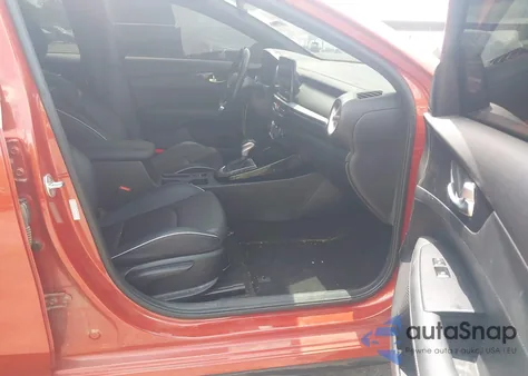 2023 Kia Forte Gt-Line z USA, uszkodzony, nr VIN 3KPF54AD7PE636758